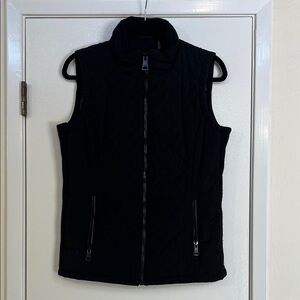 Andrew Marc Women's Black Quilted Vest
